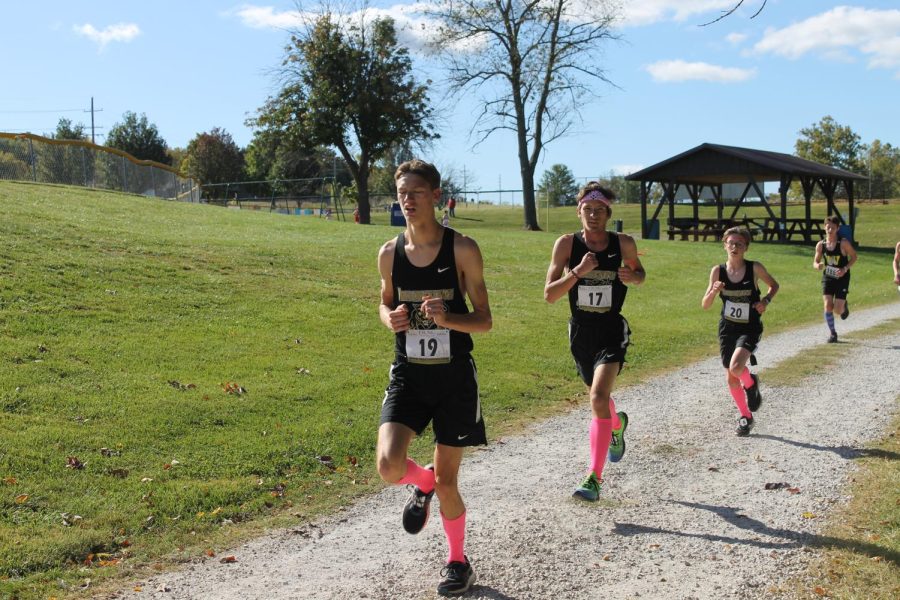 Caleb Jenkerson (12), Braden Braswell (11), Ethan Vance (10). Doing a great job at keeping a steady pace, as well as sticking together and racing as a team. 