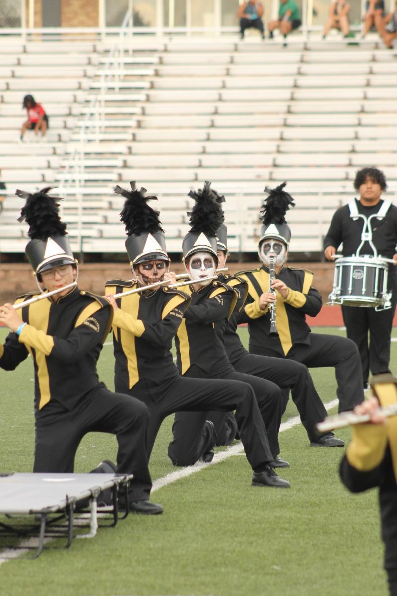 Part of the flute section holds a long pose at the end of the first sequence. 